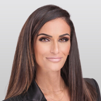 Mélanie Malih Headshot